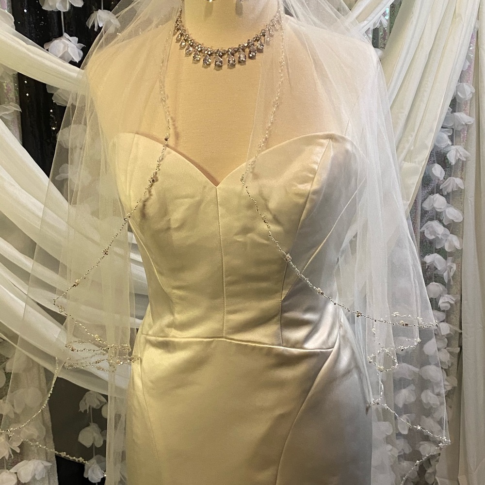 Truly Zac Posen Satin Gown - Picture 8 of 14